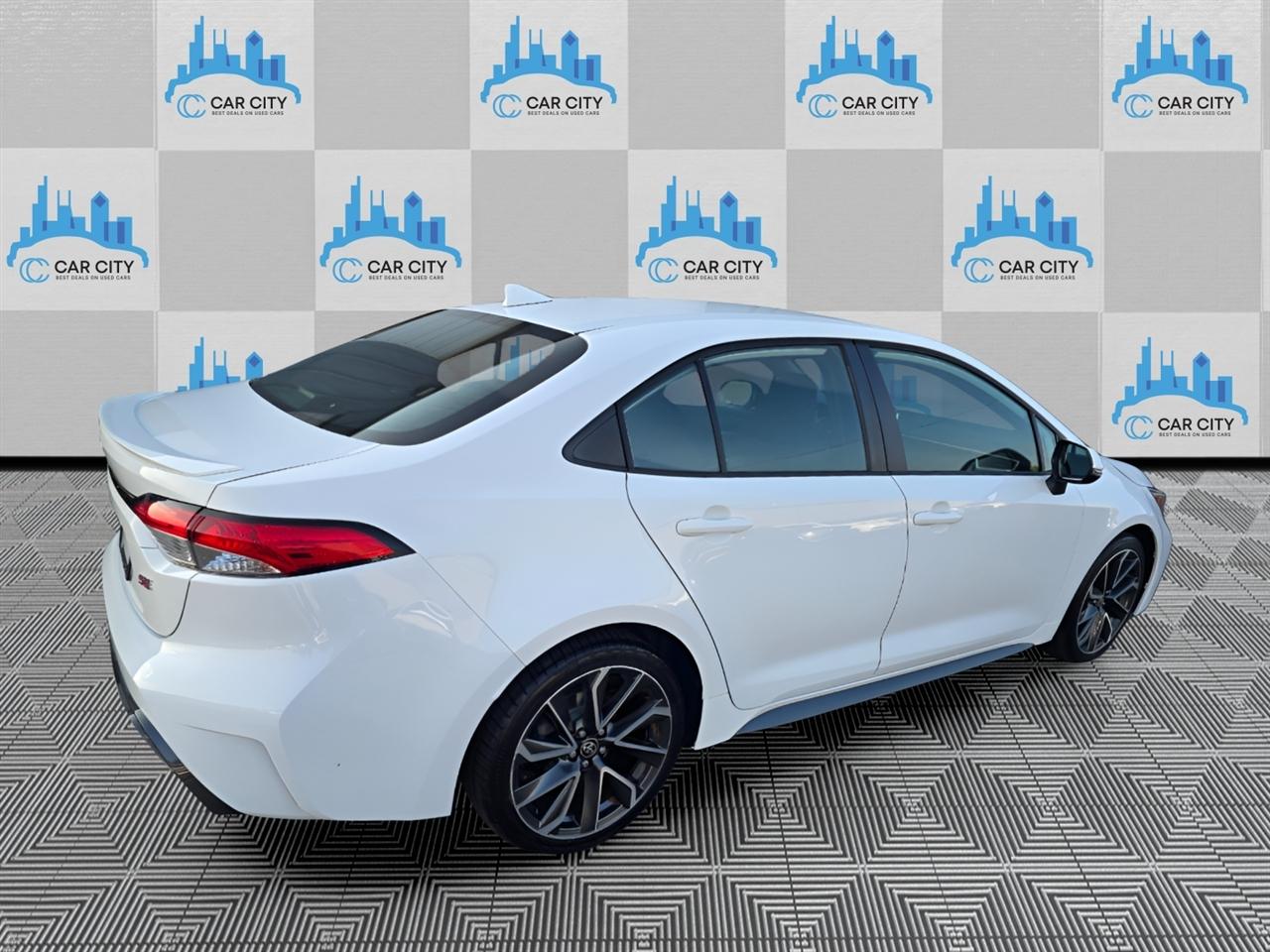 Toyota Corolla SE 2020