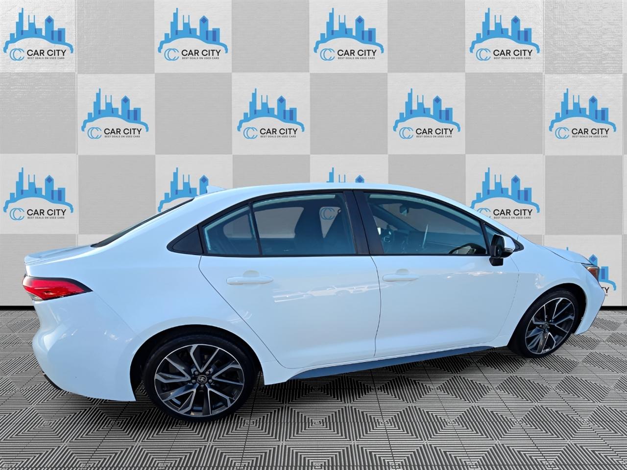 Toyota Corolla SE 2020