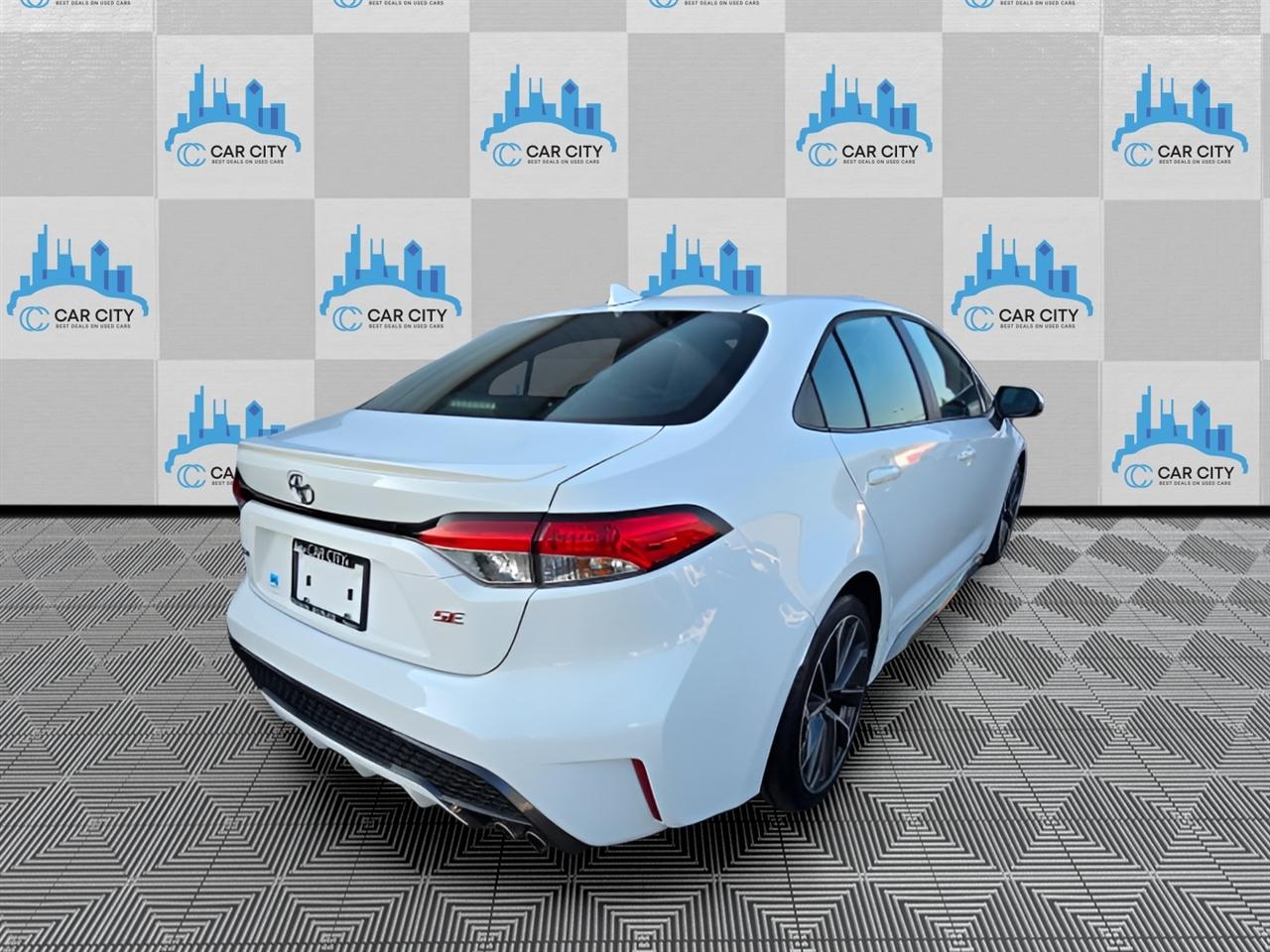 Toyota Corolla SE 2020
