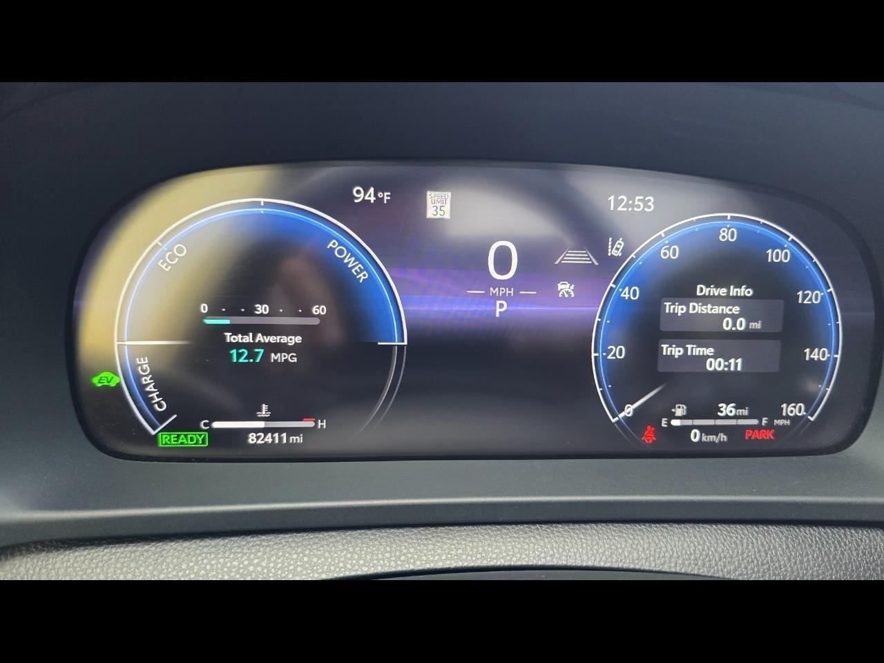 Toyota Crown Limited AWD (Natl) 2024