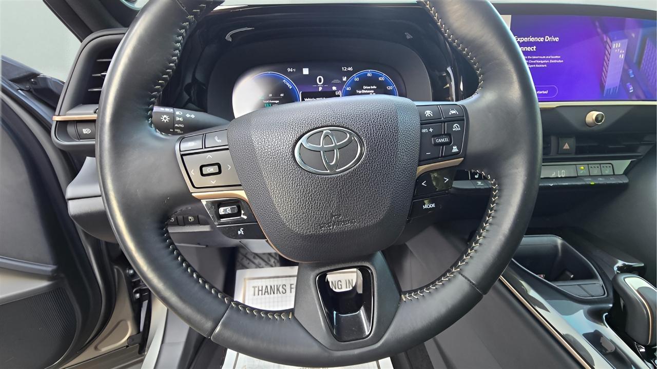 Toyota Crown Limited AWD (Natl) 2024