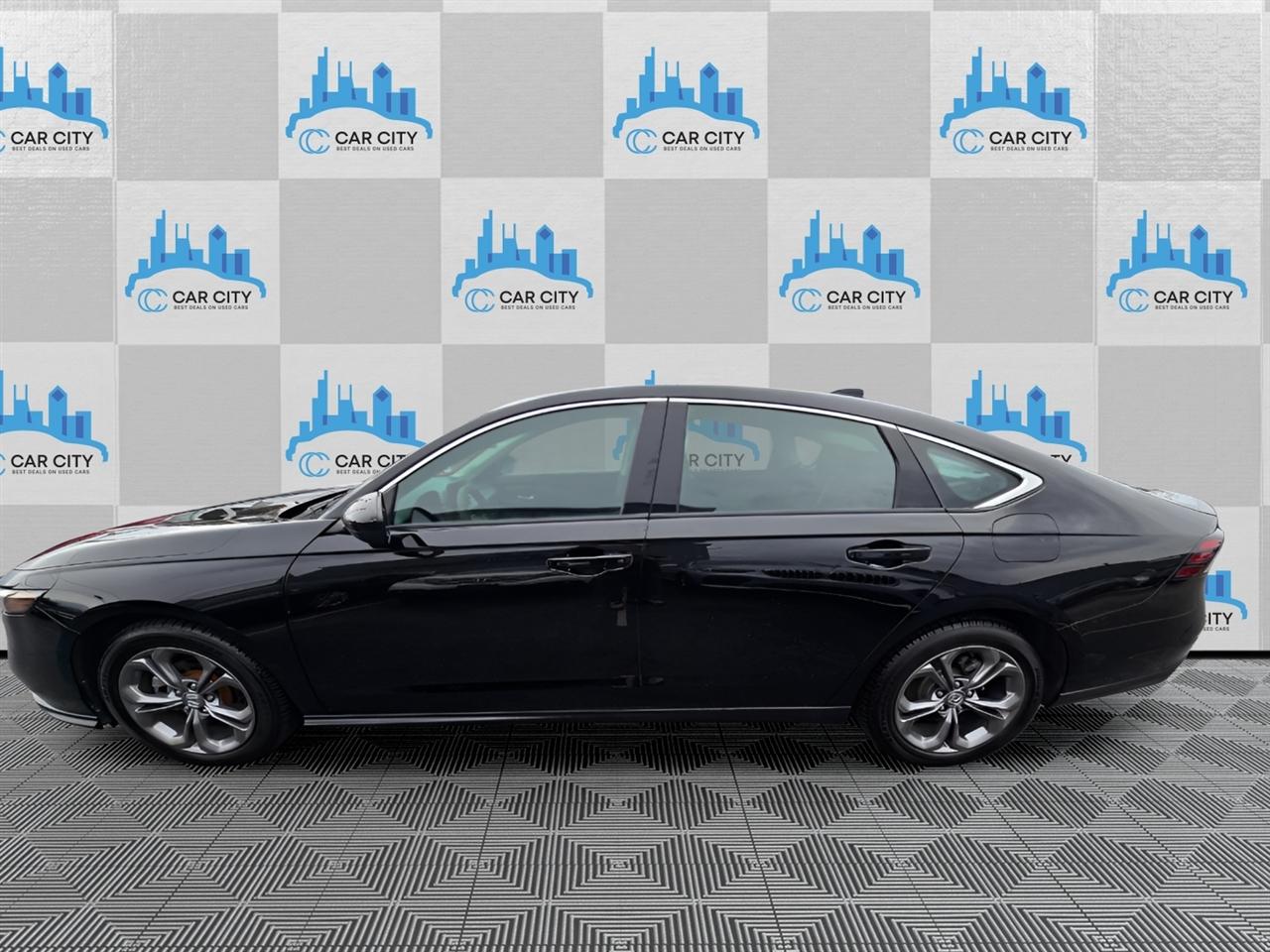 Honda Accord EX 2024