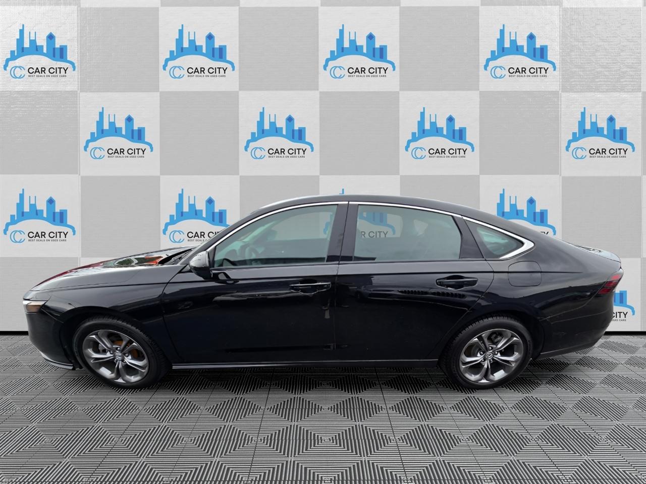Honda Accord EX 2024