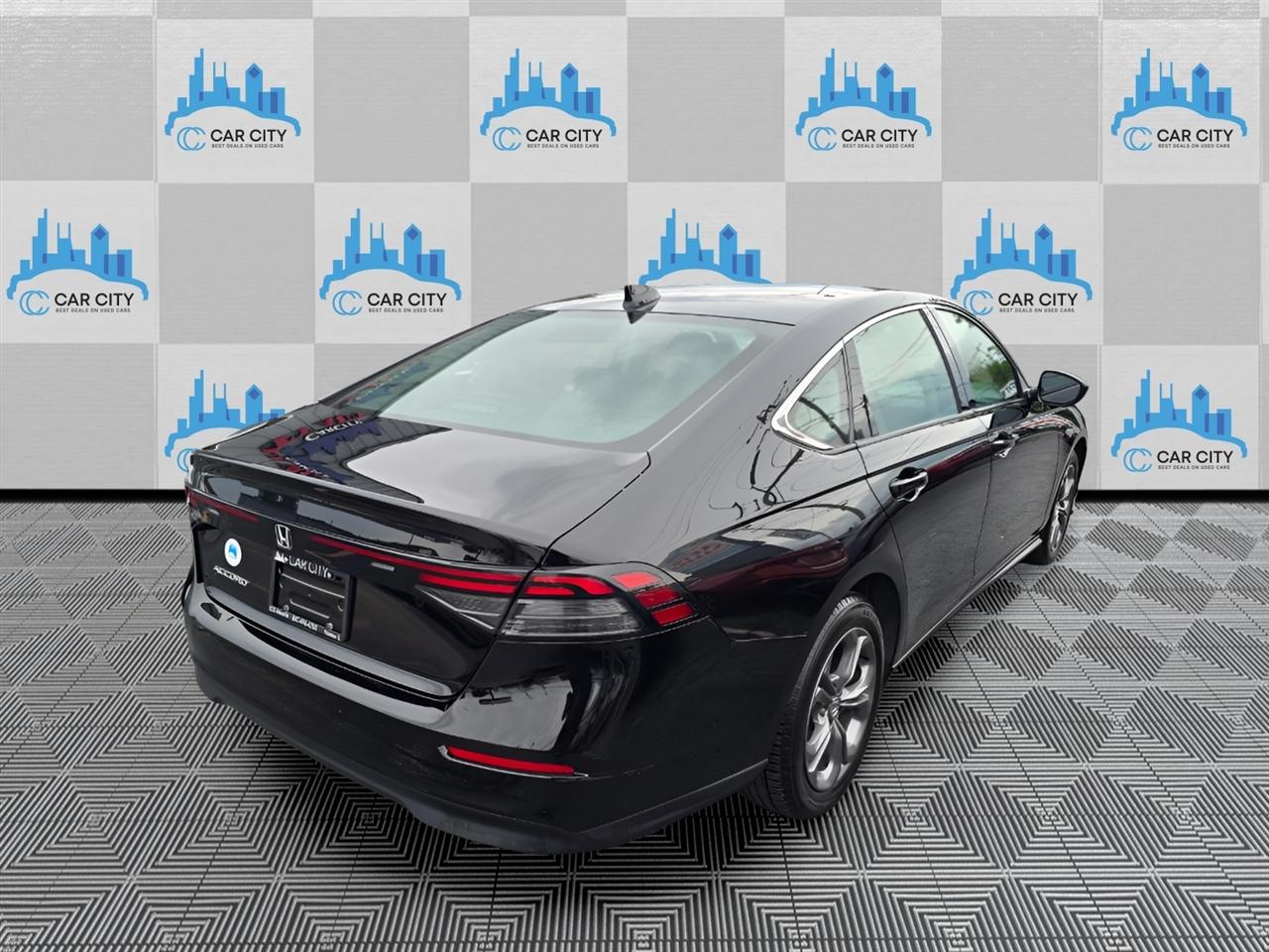 Honda Accord EX 2024