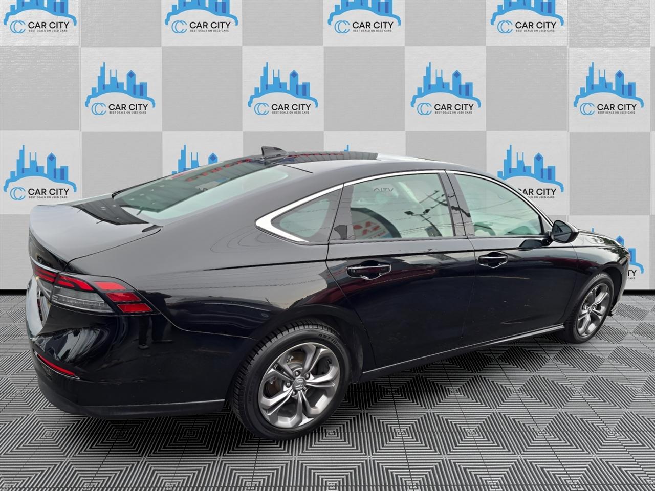 Honda Accord EX 2024