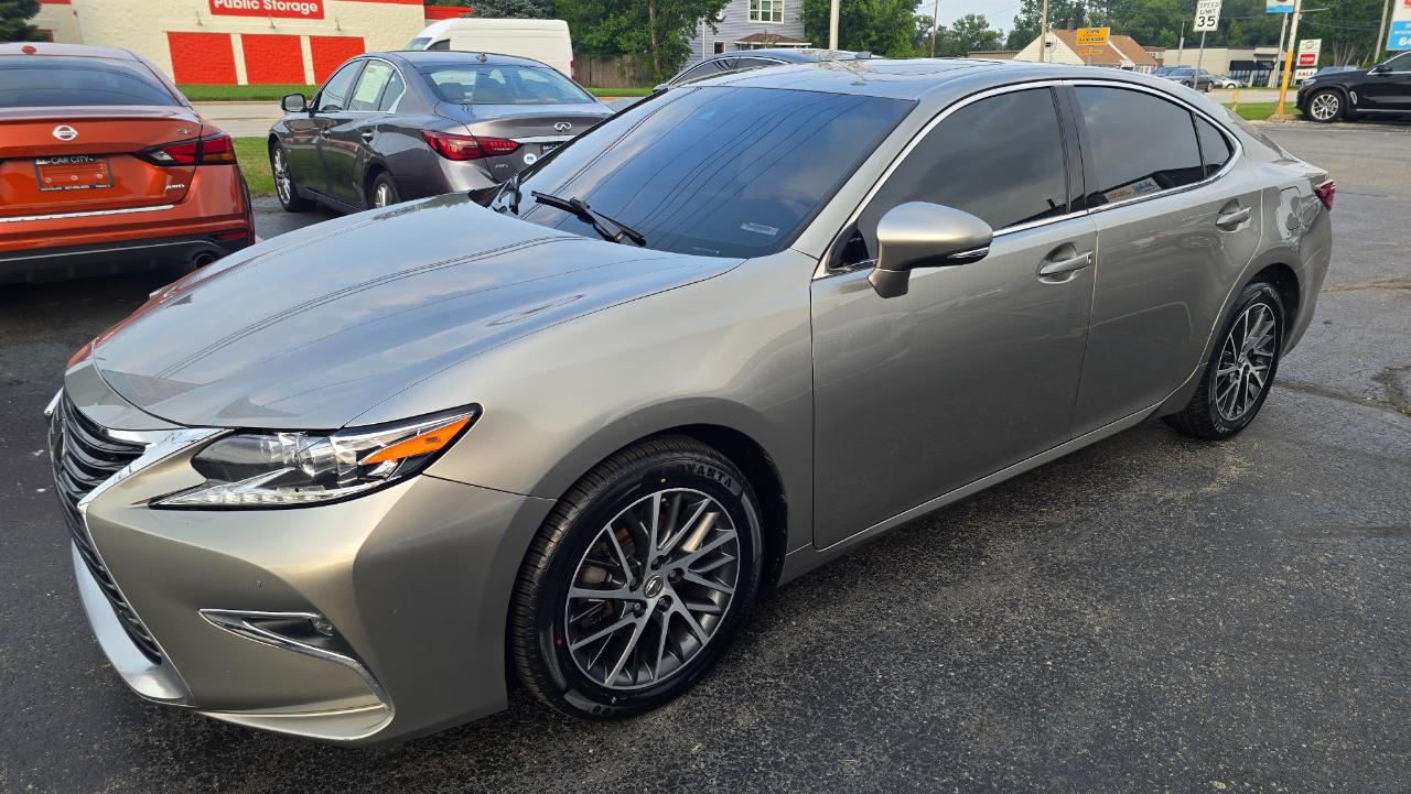 Lexus ES 350 Sedan 2017