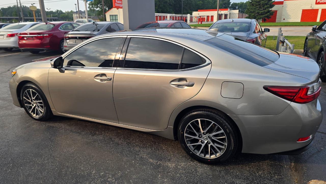 Lexus ES 350 Sedan 2017