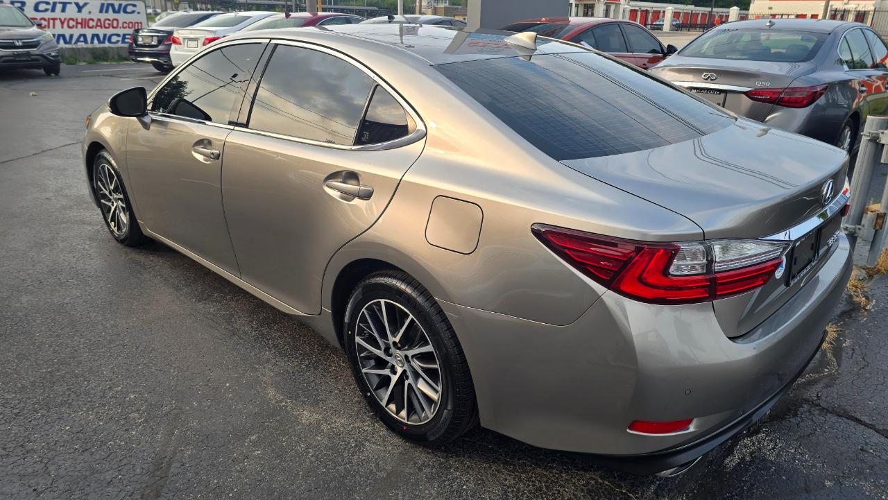 Lexus ES 350 Sedan 2017