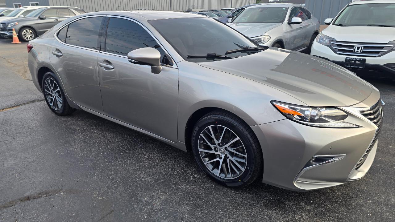 Lexus ES 350 Sedan 2017