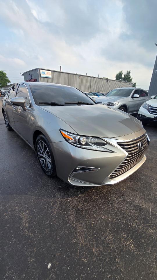Lexus ES 350 Sedan 2017