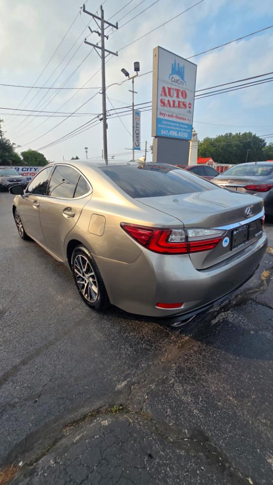 Lexus ES 350 Sedan 2017