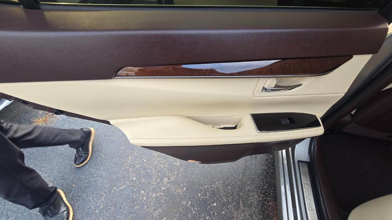 Lexus ES 350 Sedan 2017