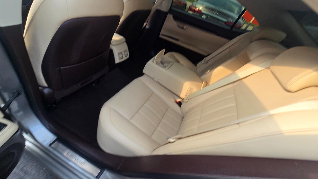 Lexus ES 350 Sedan 2017