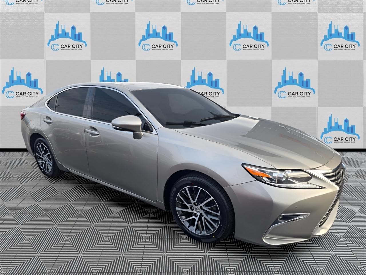 Lexus ES 350 Sedan 2017