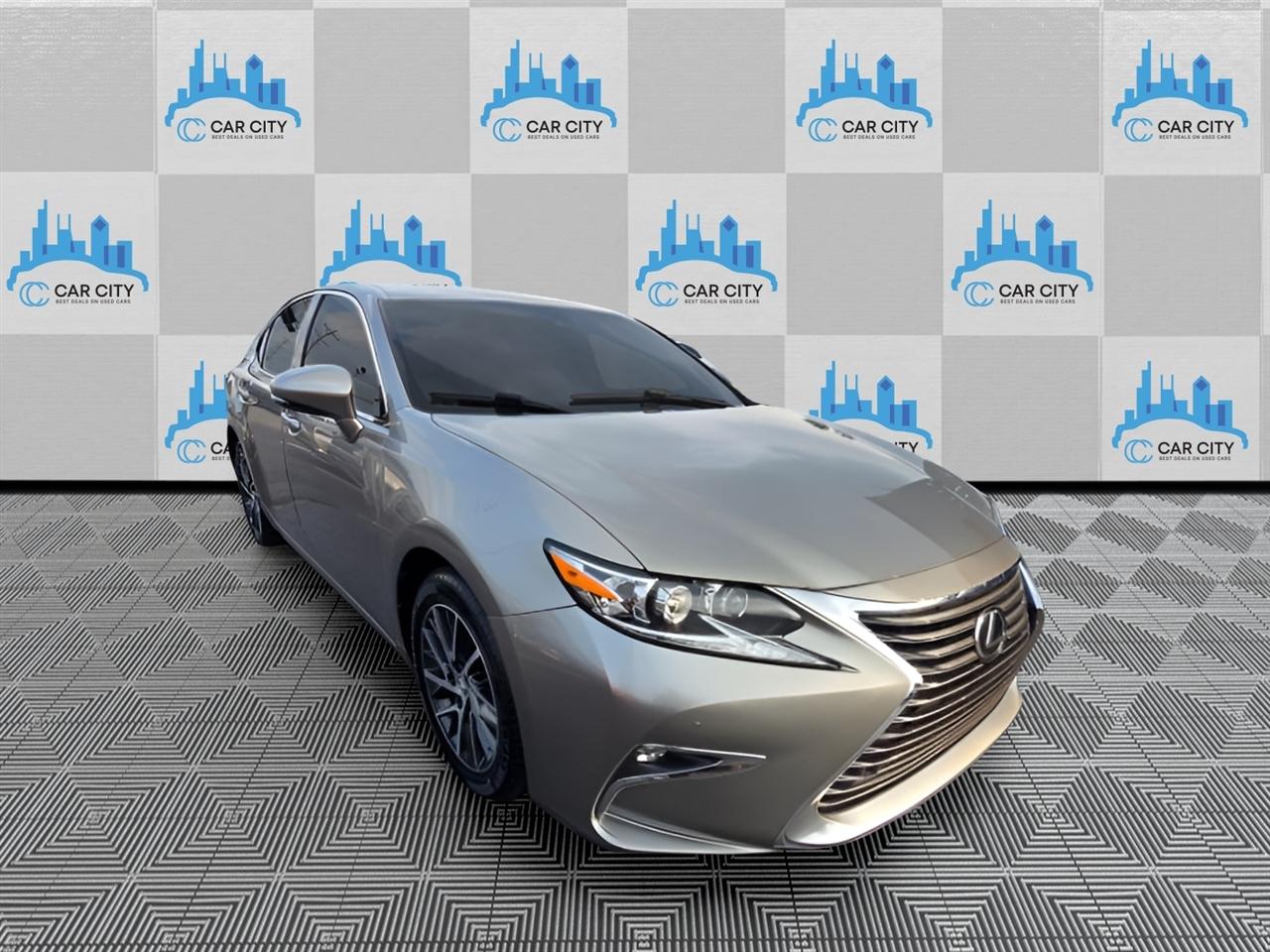 Lexus ES 350 Sedan 2017
