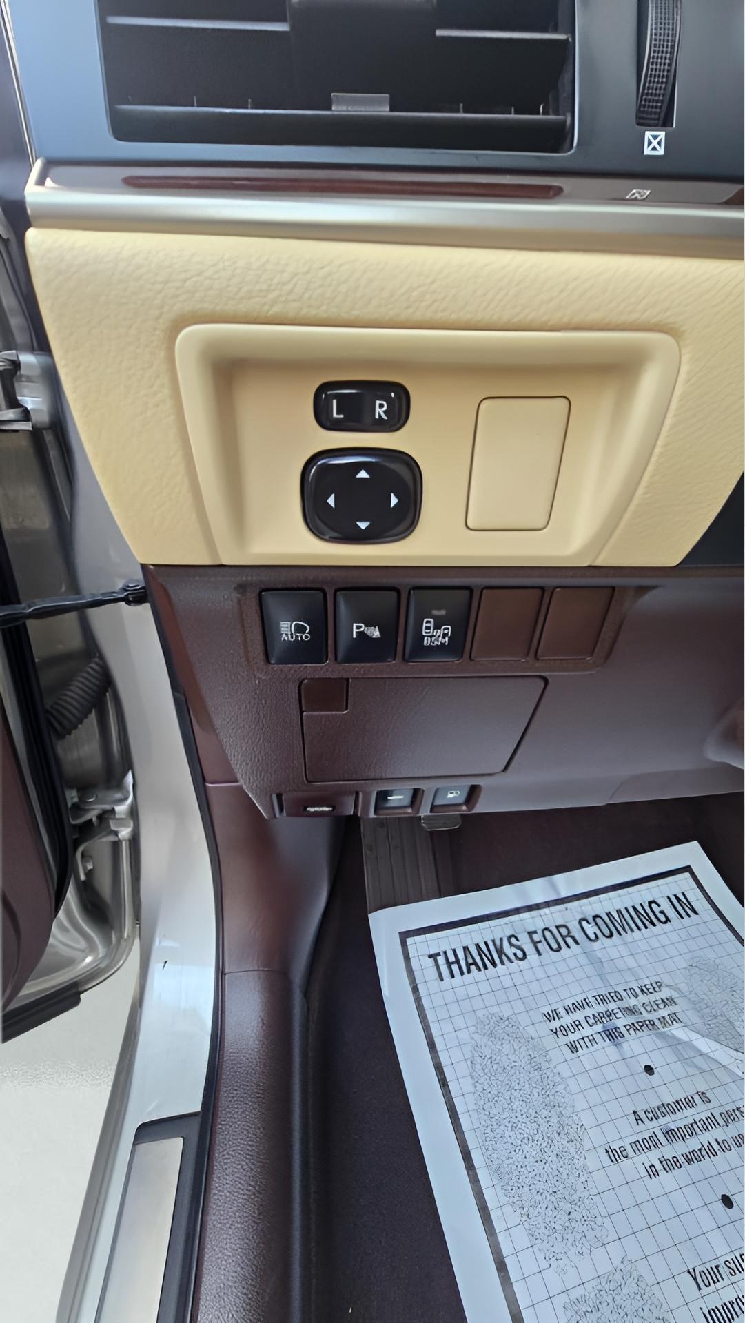Lexus ES 350 Sedan 2017