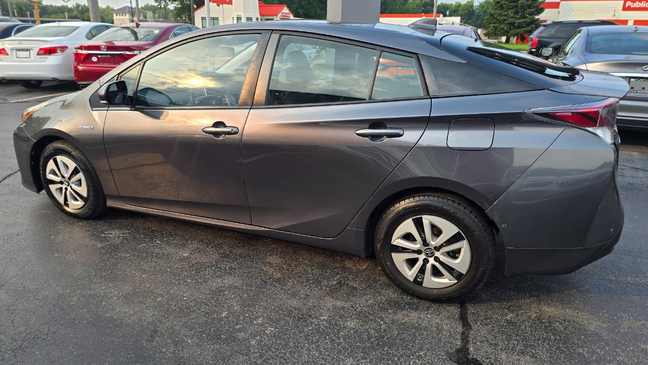 Toyota Prius Prius IV 2017