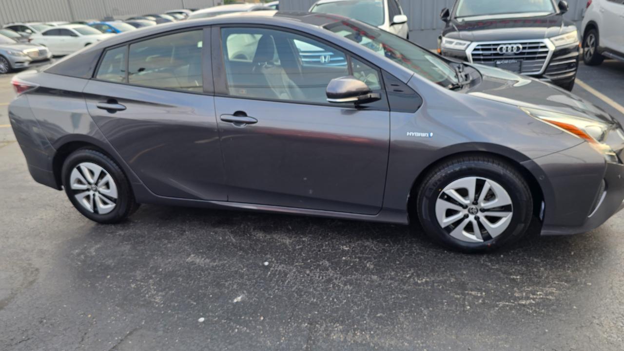 Toyota Prius Prius IV 2017