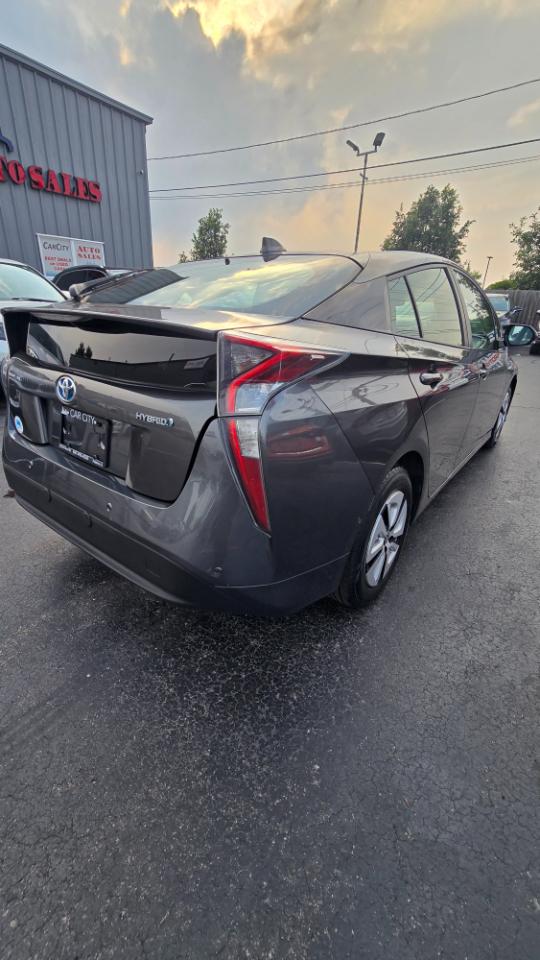 Toyota Prius Prius IV 2017