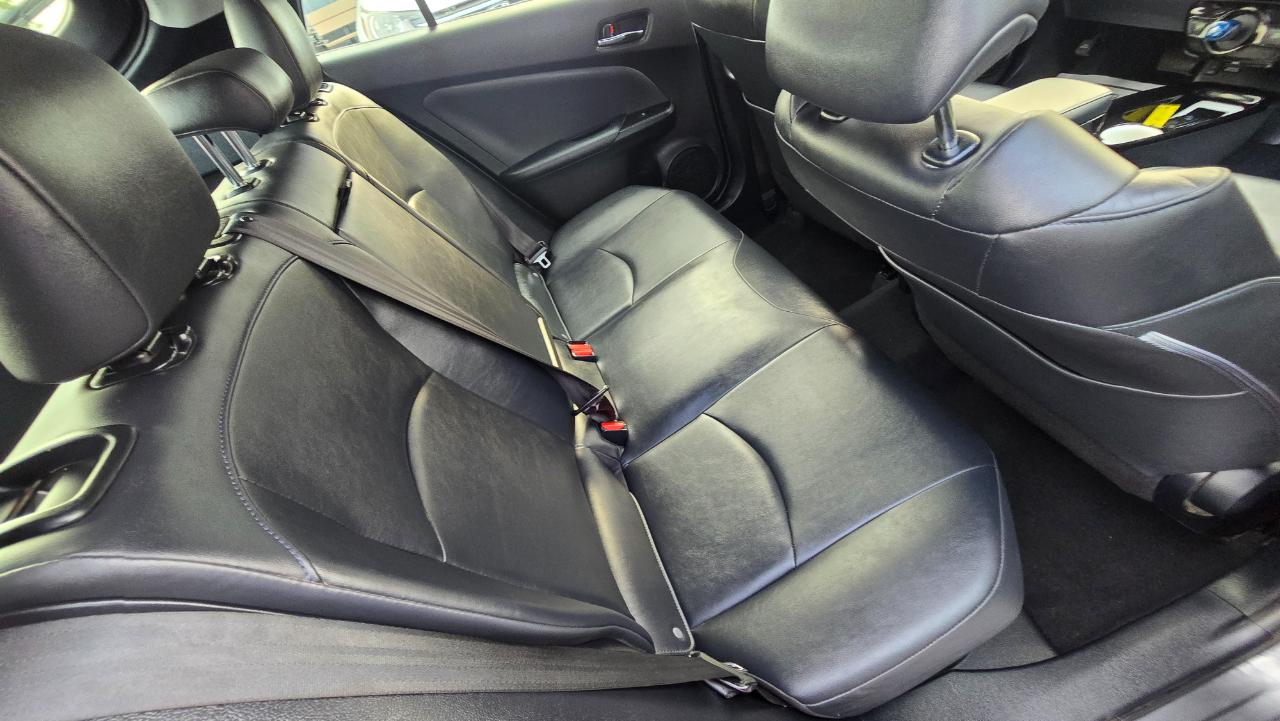 Toyota Prius Prius IV 2017