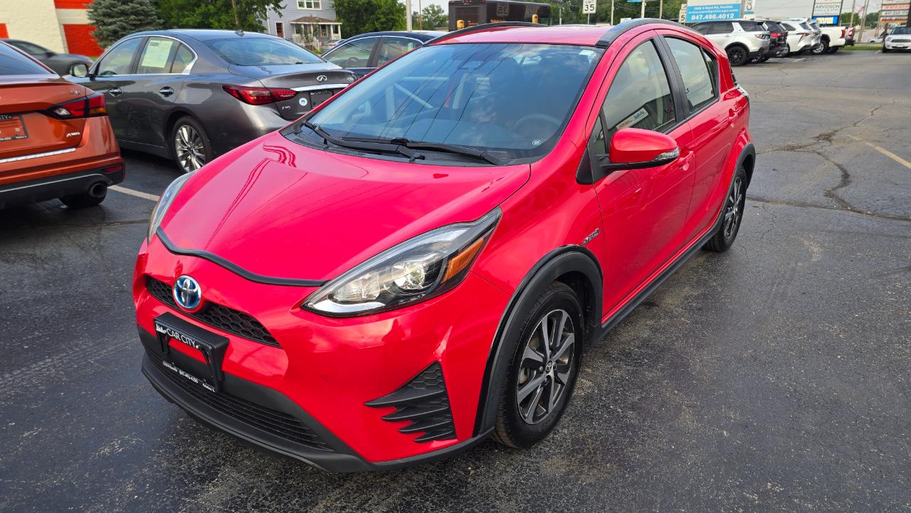 Toyota Prius c Four 2018