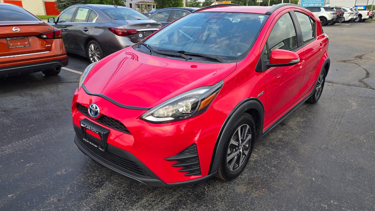 Toyota Prius c Four 2018