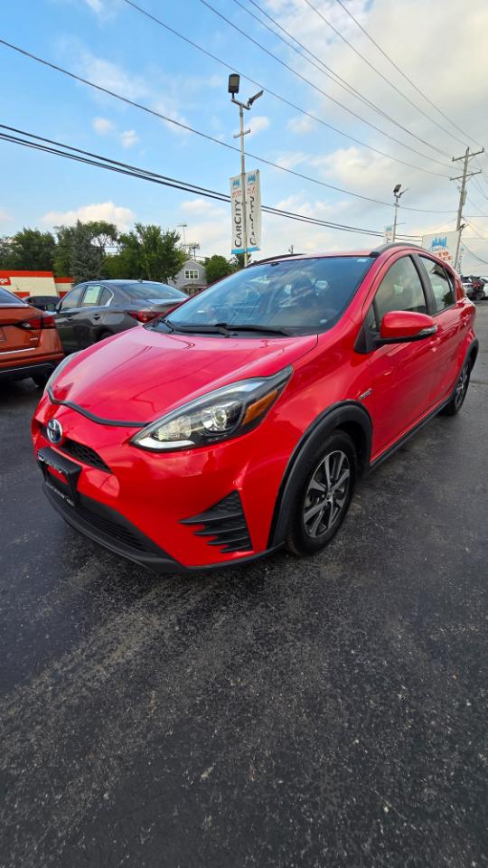 Toyota Prius c Four 2018