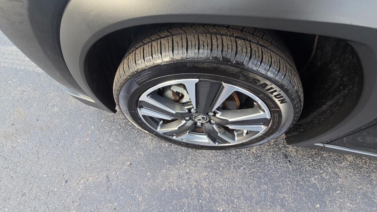 Lexus UX 200 Base 2019