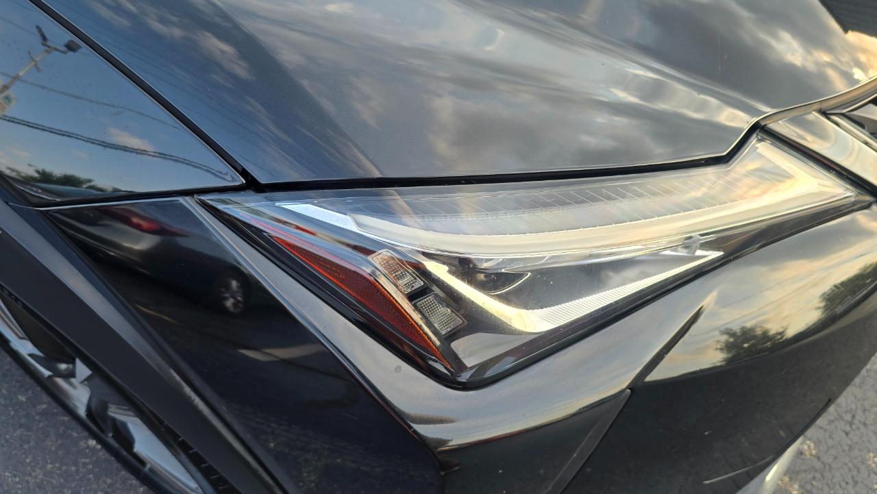 Lexus UX 200 Base 2019