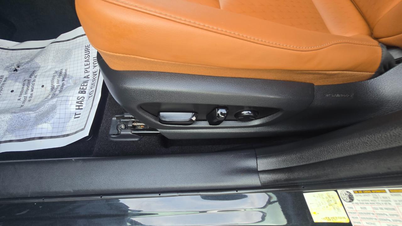 Lexus UX 200 Base 2019
