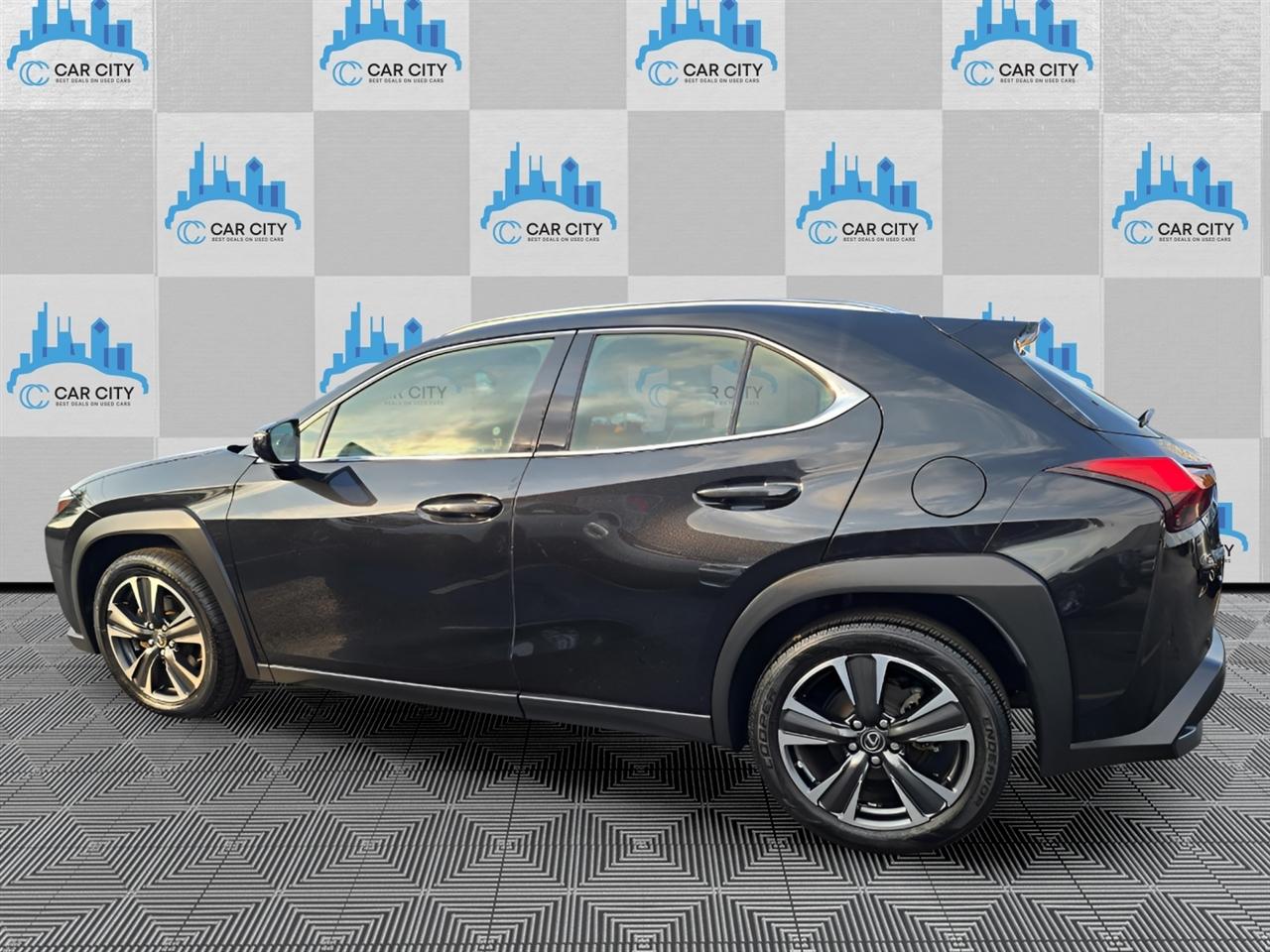 Lexus UX 200 Luxury 2019
