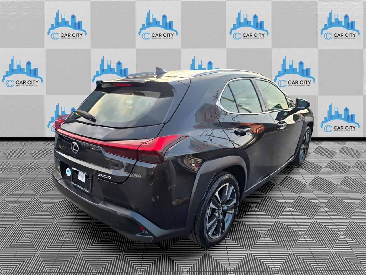 Lexus UX 200 Luxury 2019