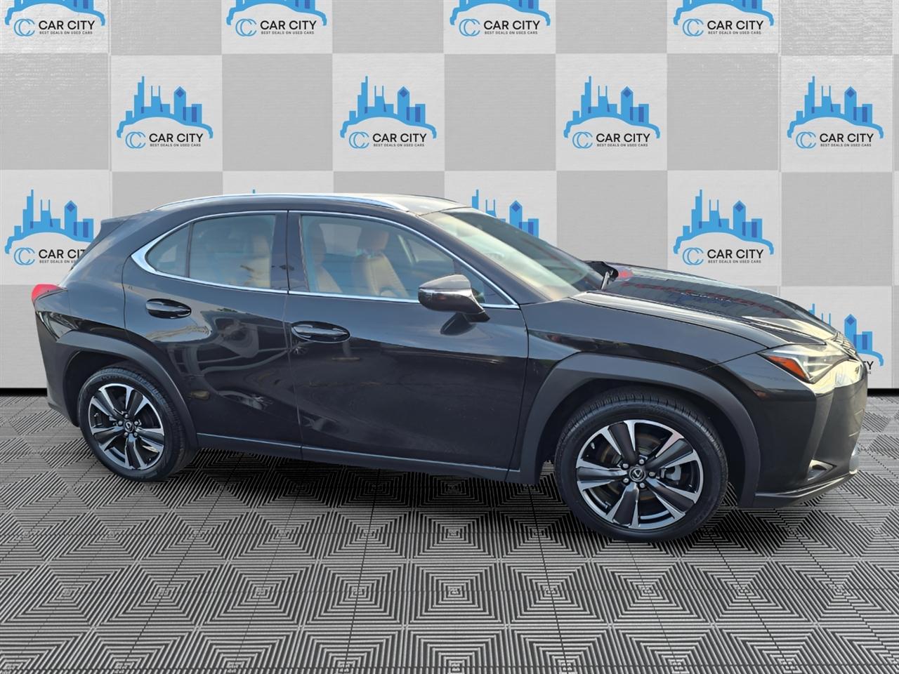 Lexus UX 200 Luxury 2019