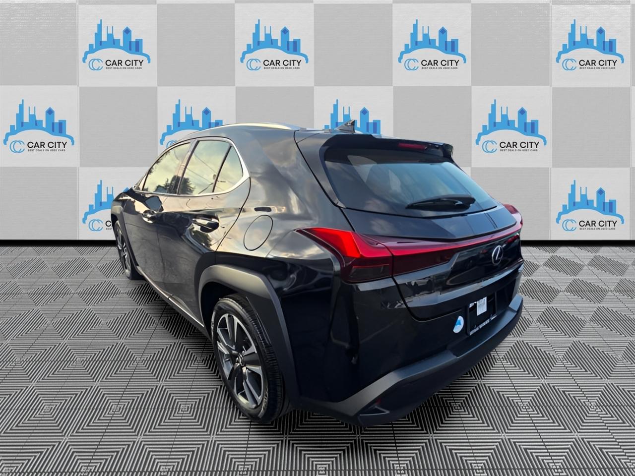 Lexus UX 200 Luxury 2019