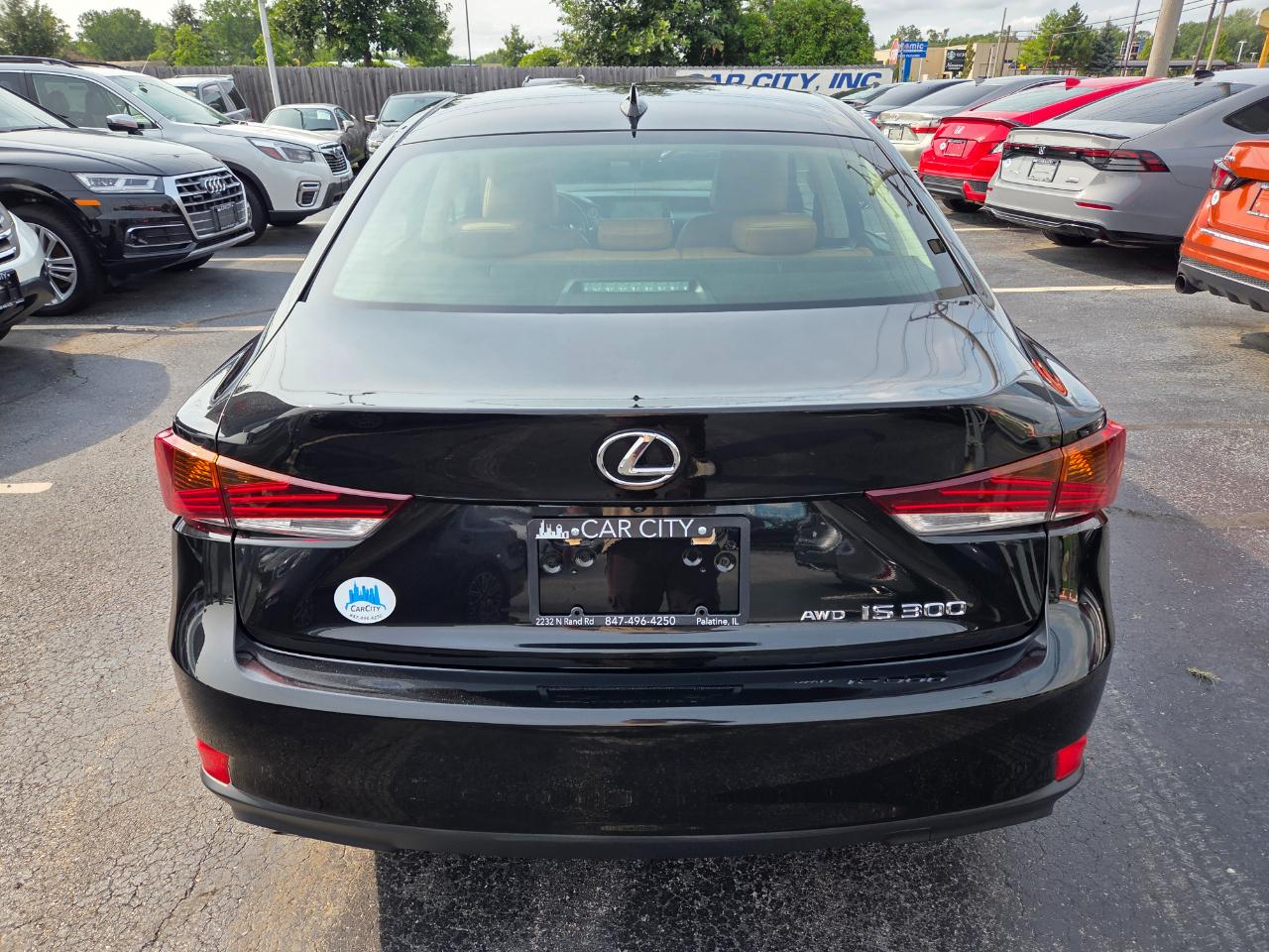 Lexus IS 300 RWD 2018