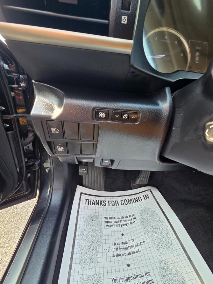 Lexus IS 300 RWD 2018