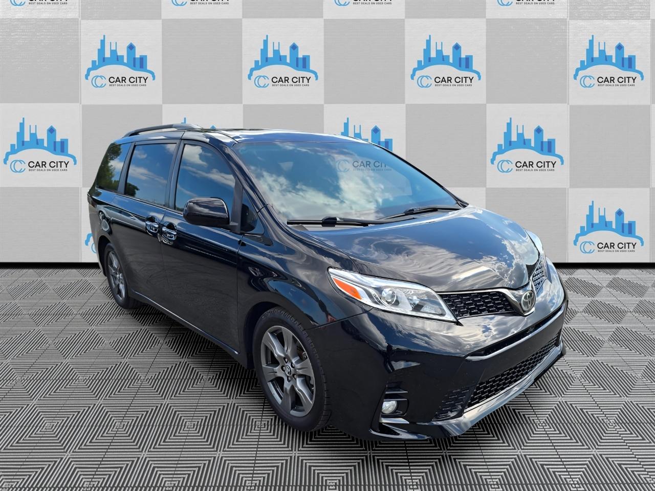 Toyota Sienna SE 8-Passenger 2018