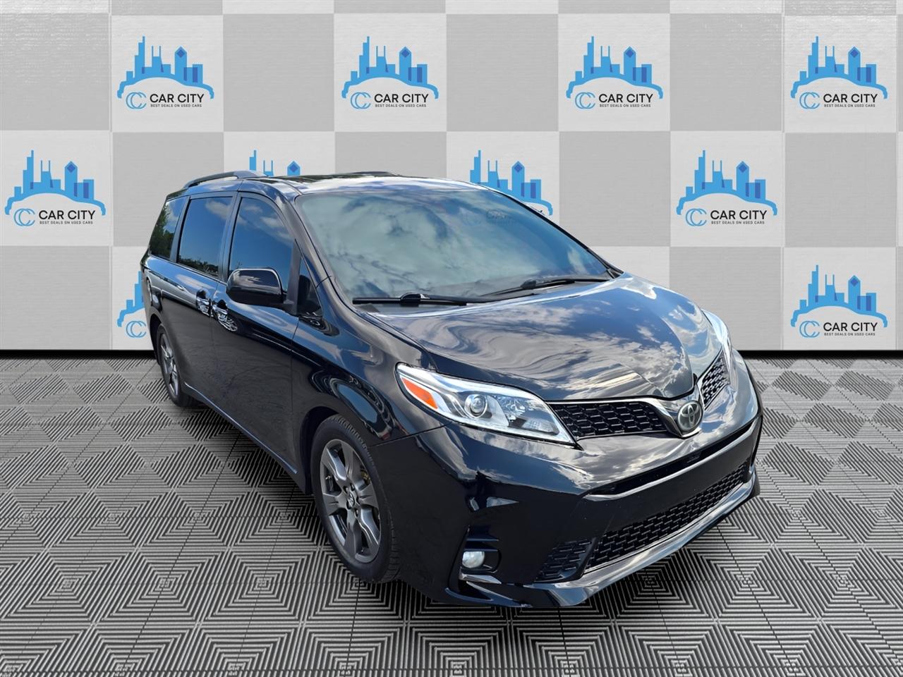 Toyota Sienna SE 8-Passenger 2018