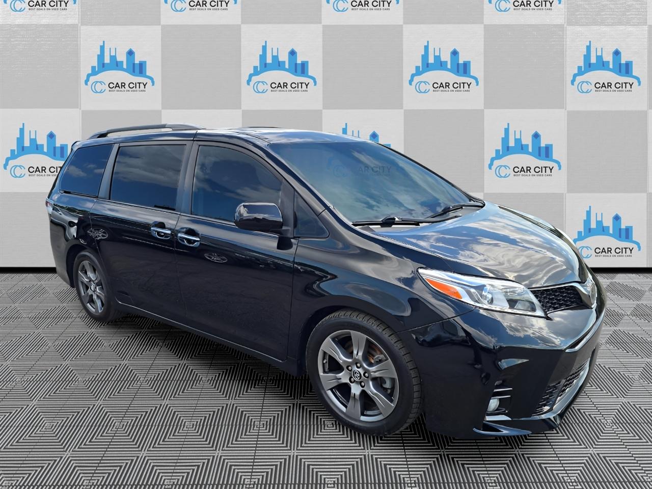 Toyota Sienna SE 8-Passenger 2018