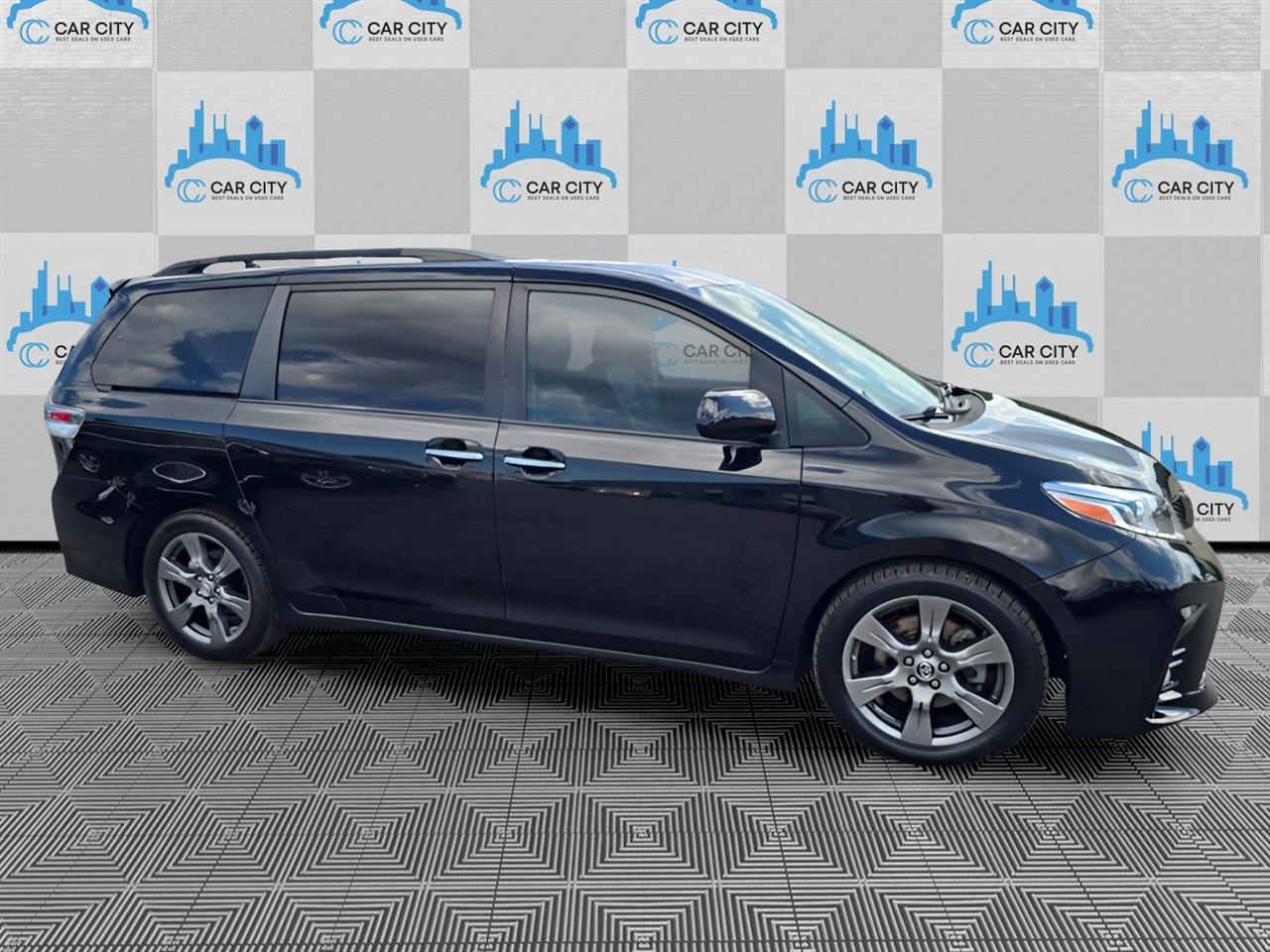 Toyota Sienna SE 8-Passenger 2018
