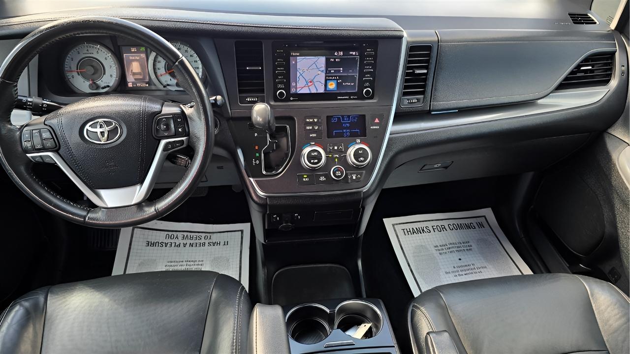 Toyota Sienna SE 8-Passenger 2018