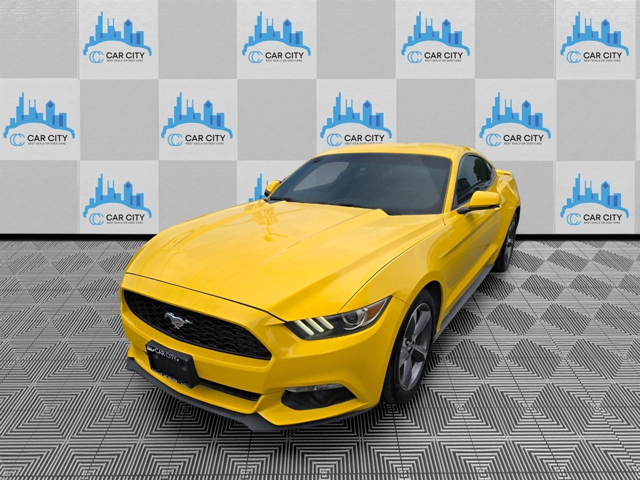 Ford Mustang EcoBoost Coupe 2015