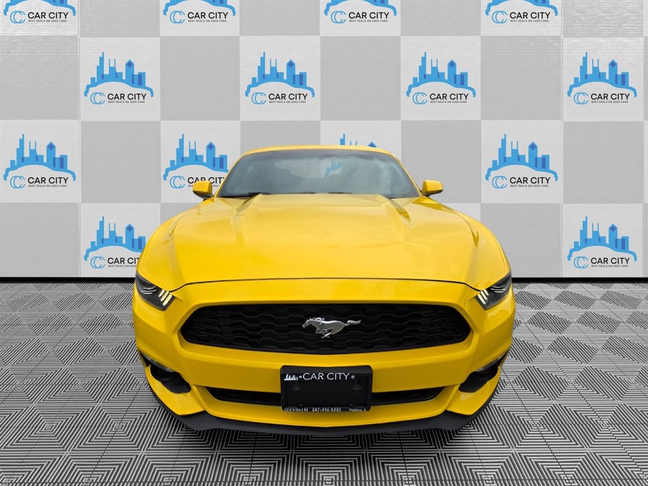Ford Mustang EcoBoost Coupe 2015