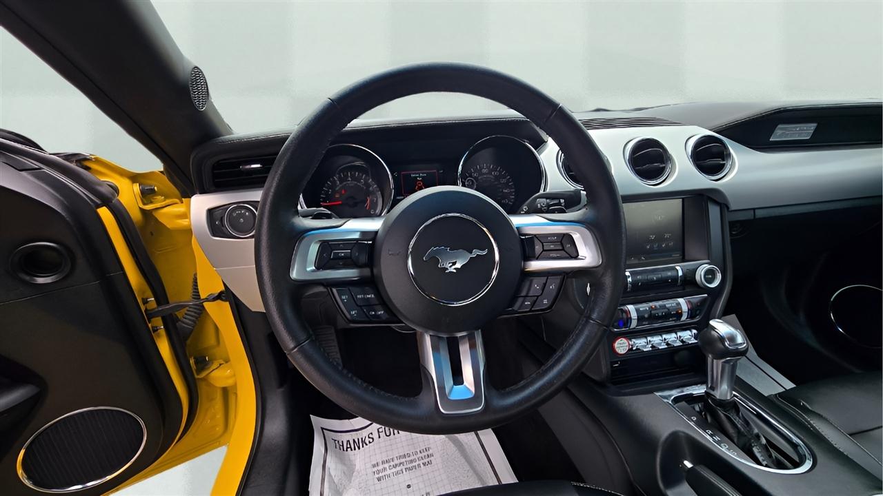 Ford Mustang EcoBoost Coupe 2015