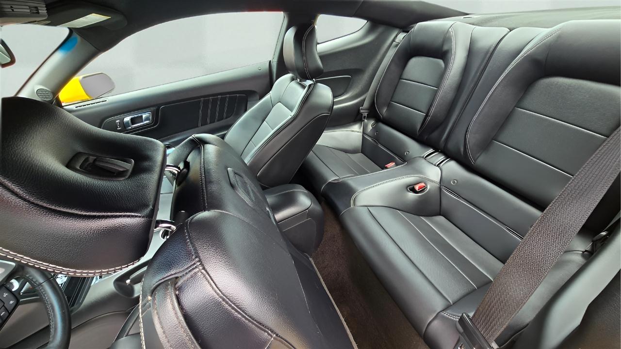 Ford Mustang EcoBoost Coupe 2015