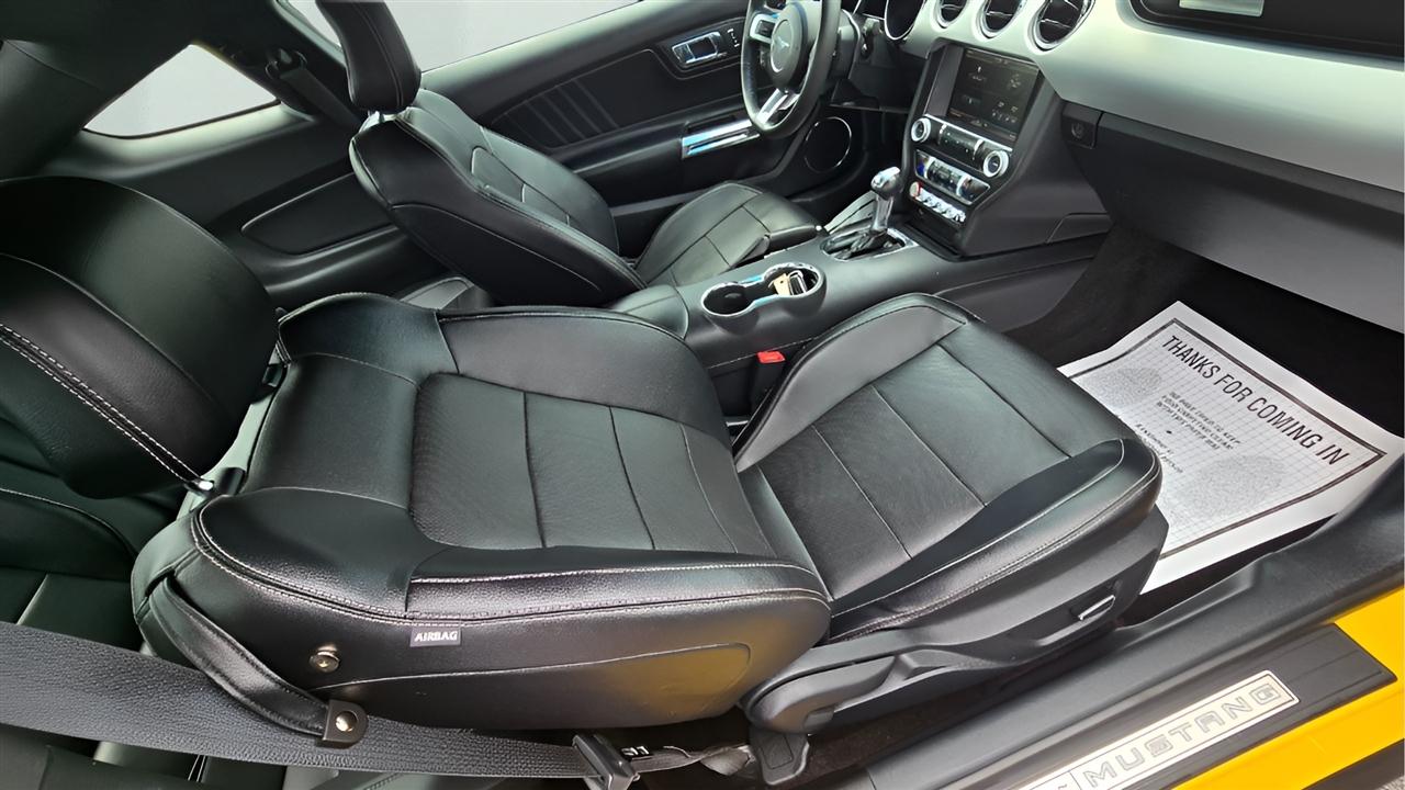 Ford Mustang EcoBoost Coupe 2015