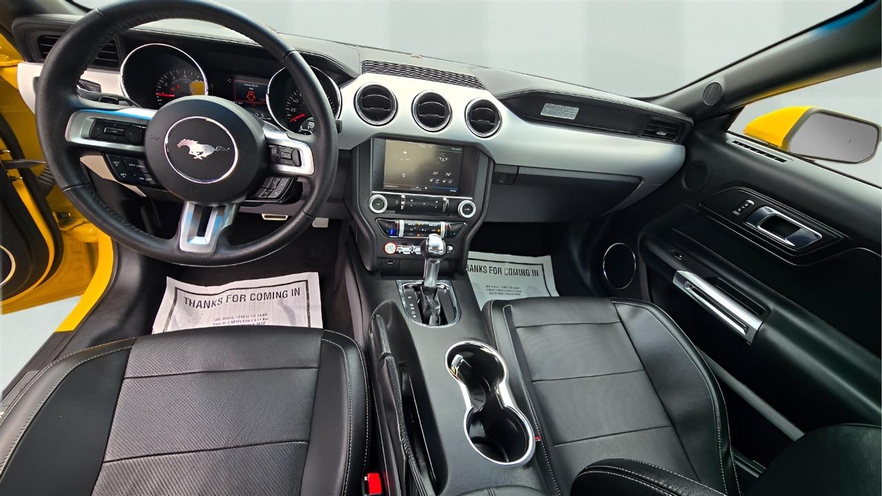 Ford Mustang EcoBoost Coupe 2015
