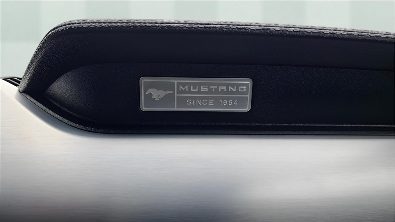 Ford Mustang EcoBoost Coupe 2015