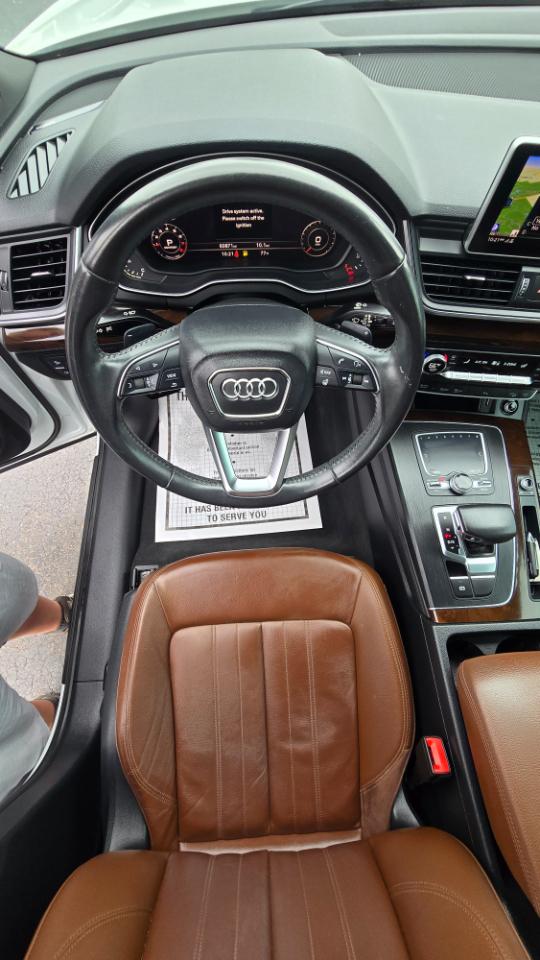 Audi Q5 2.0T Premium Plus quattro 2019