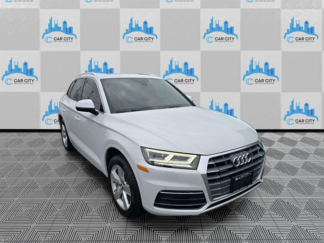 Audi Q5 2.0T Premium Plus quattro 2019